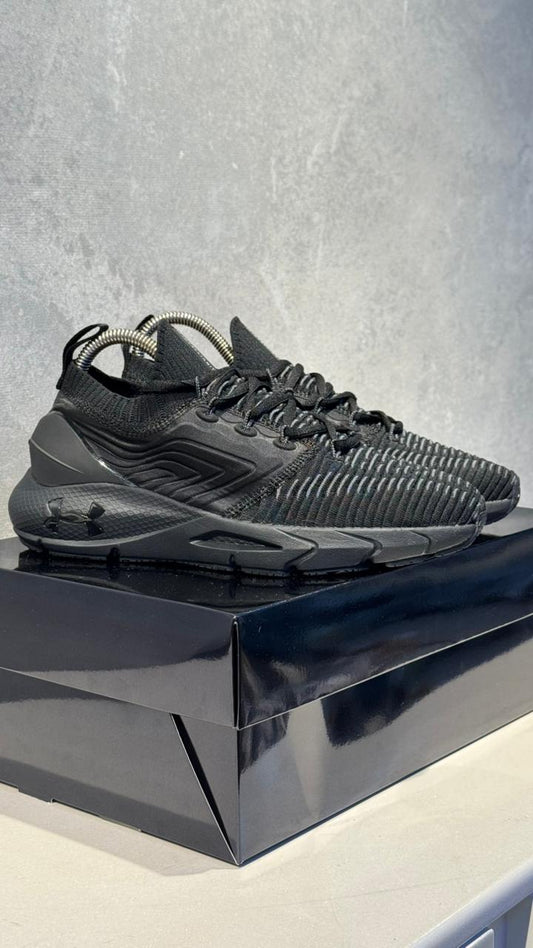 UNDER AMOUR PHANTOM NEGRO