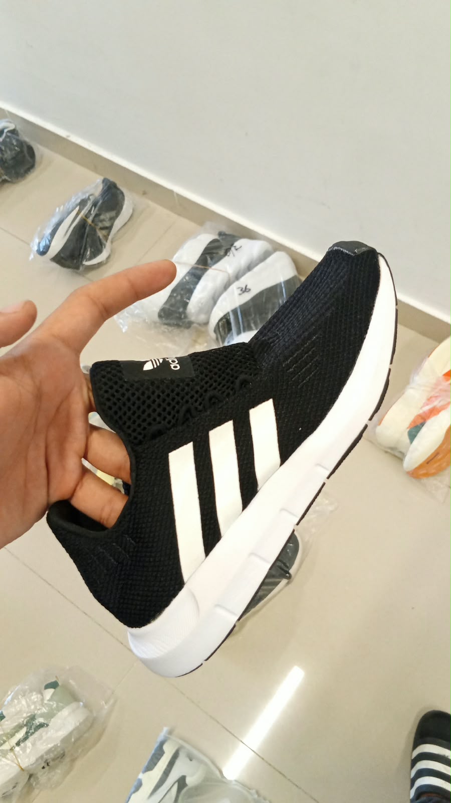 ADIDAS NEGRO BLANCO PROMO