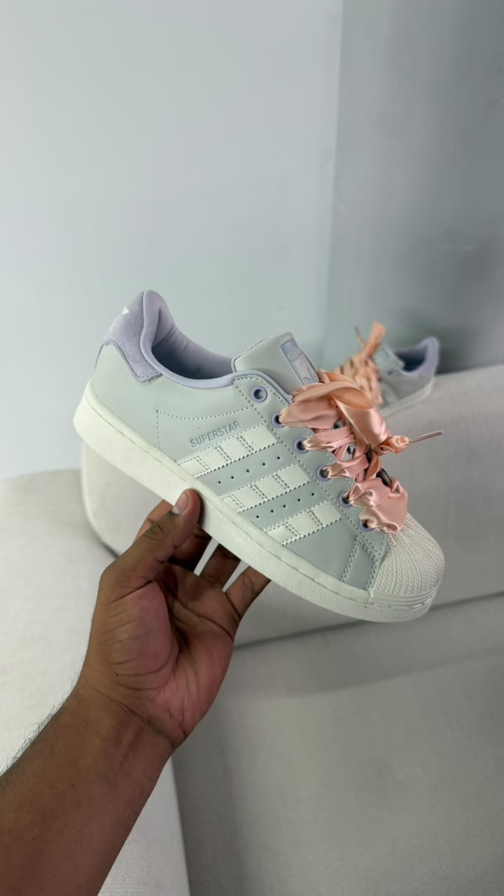 ADIDAS GRIS CORDON ROSA ROSA