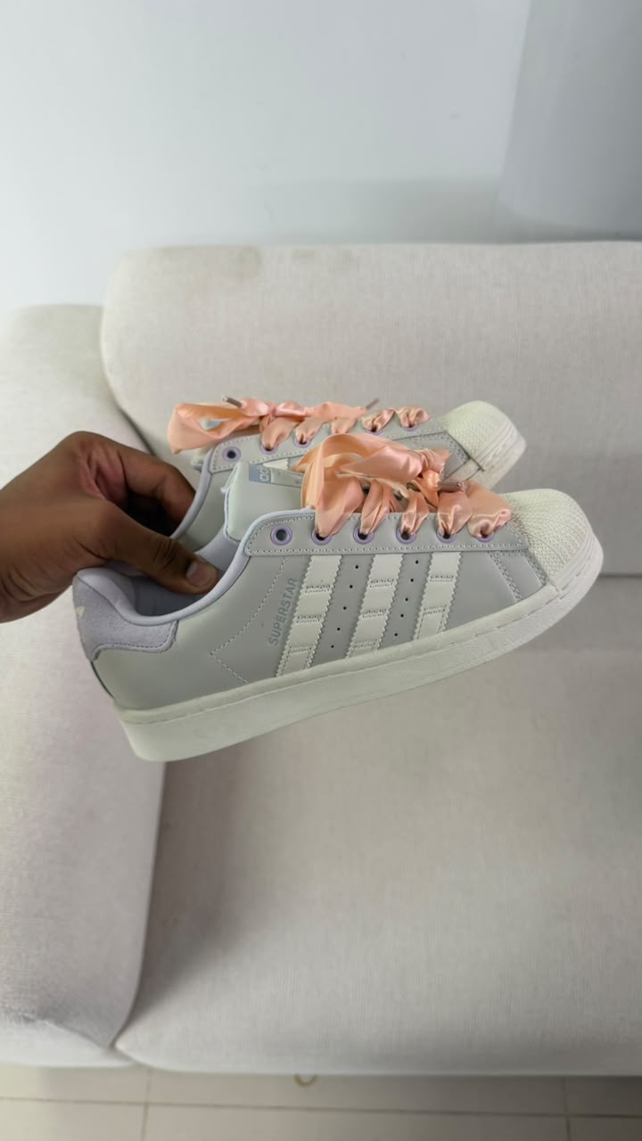 ADIDAS GRIS CORDON ROSA ROSA