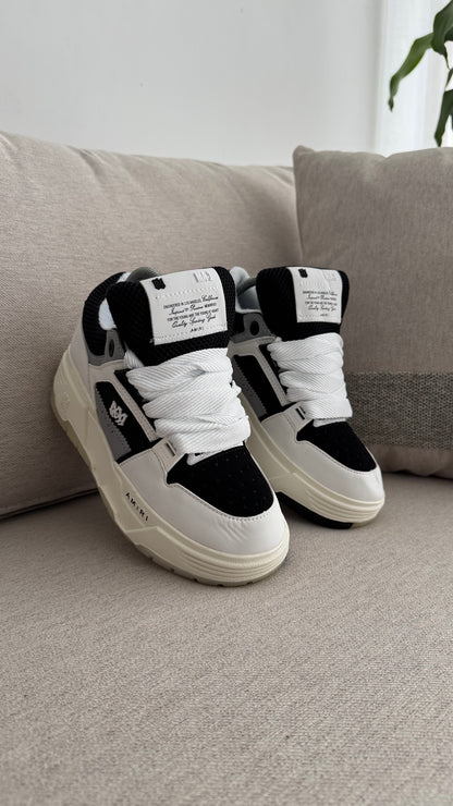 AMIRI CLASICO BLANCO NEGRO