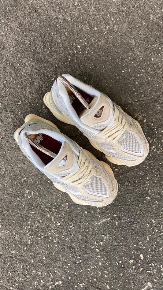 NEW BALANCE 9060 BEIGE GAMUZA