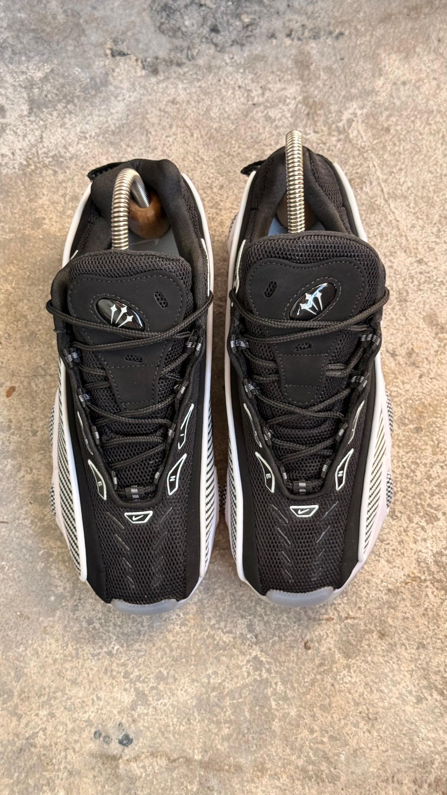 NIKE NOCTA NEGRO BLANCO