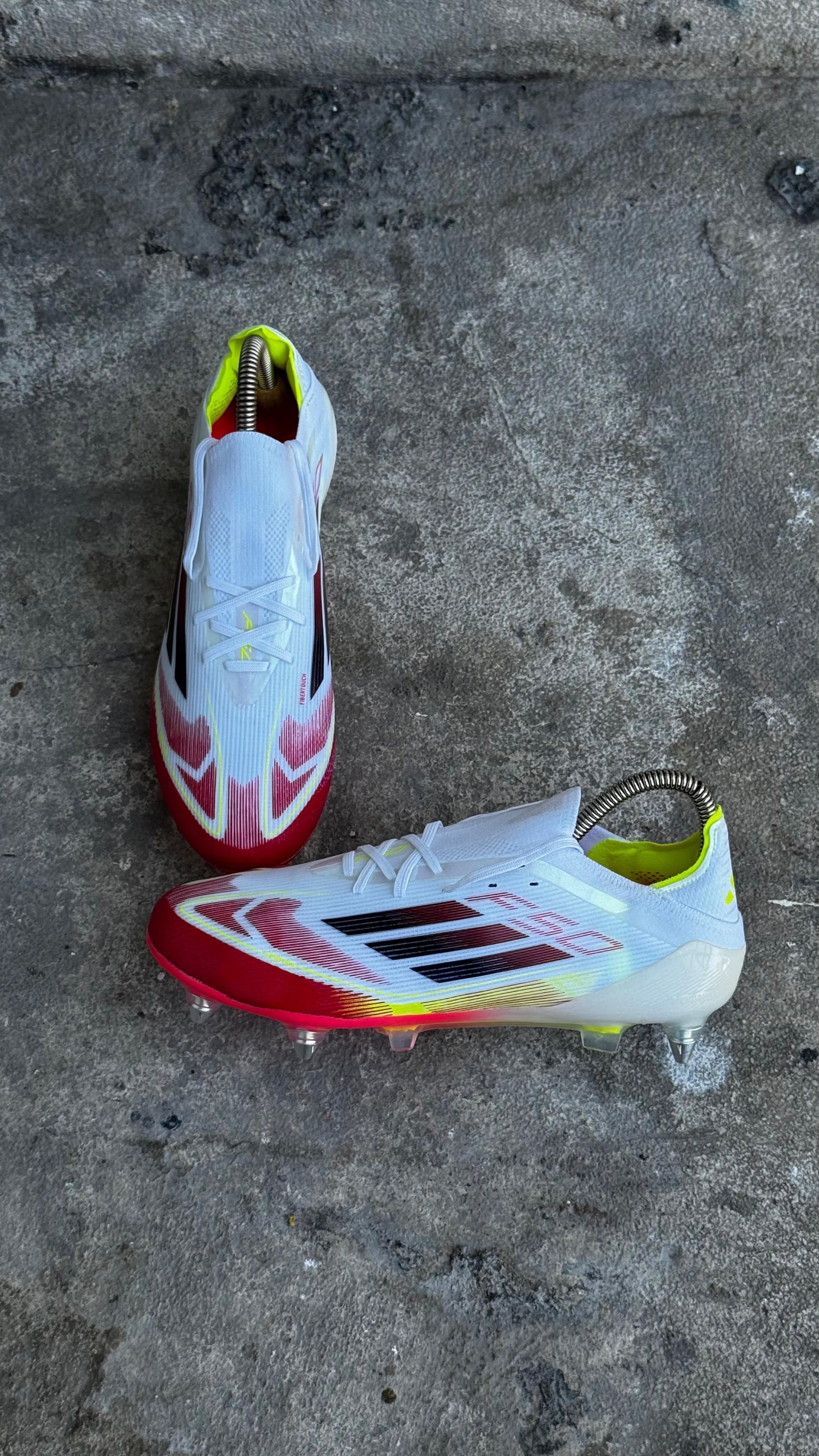 ADIDAS GUAYO F50 BLANCO ROJO VERDE