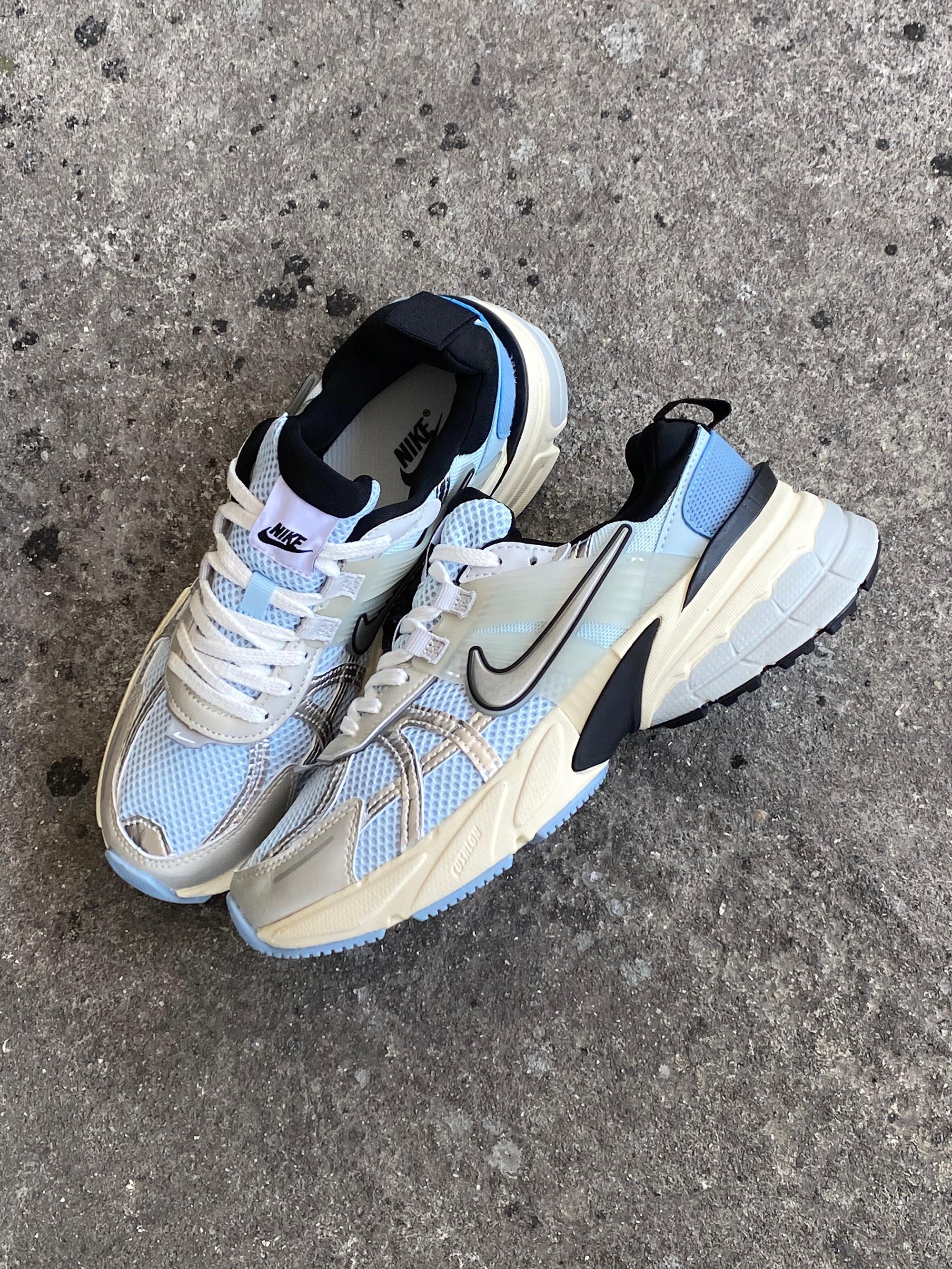NIKE V2K CELESTE