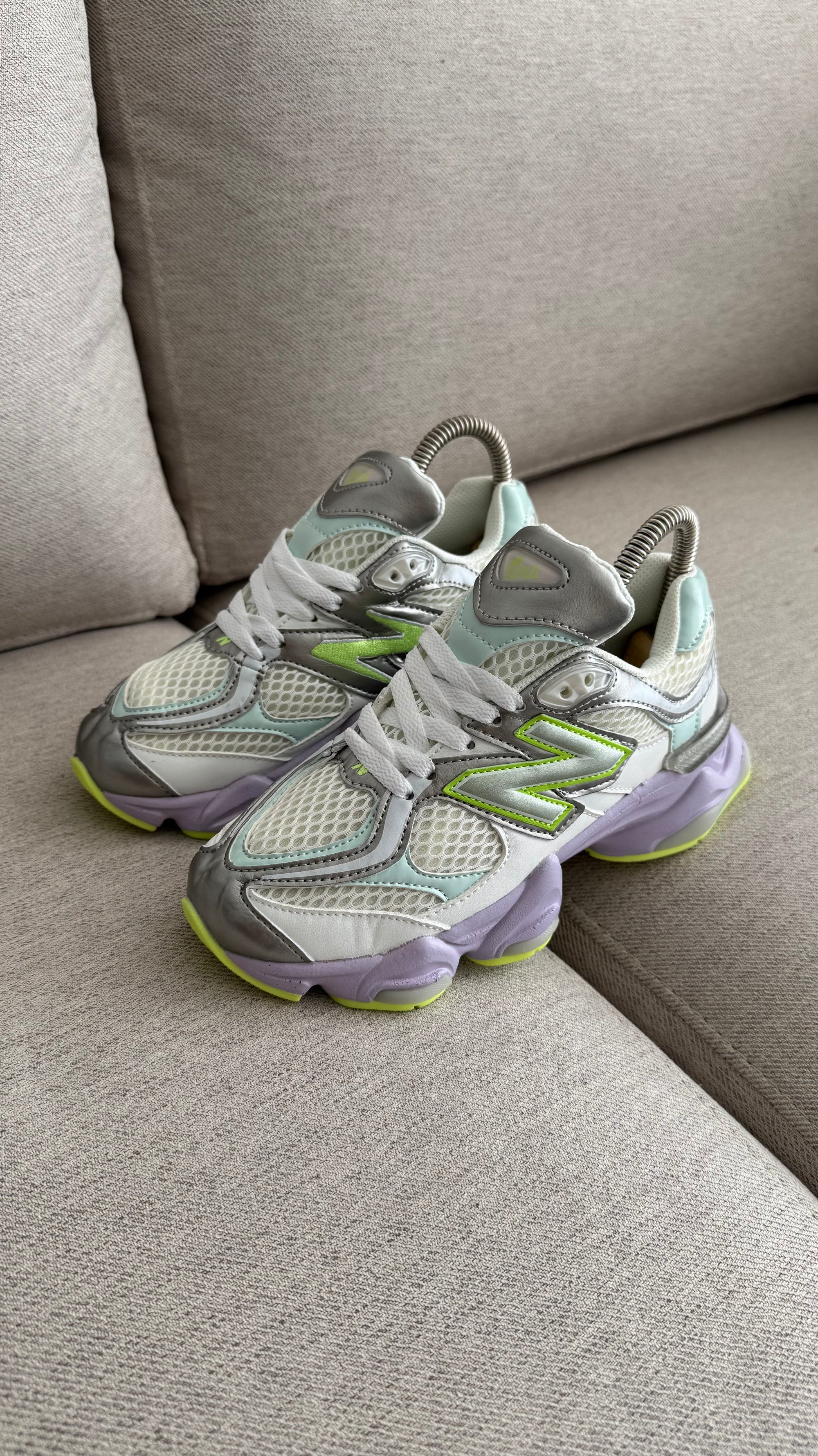 NEW BALANCE 9060 MORADO VERDE