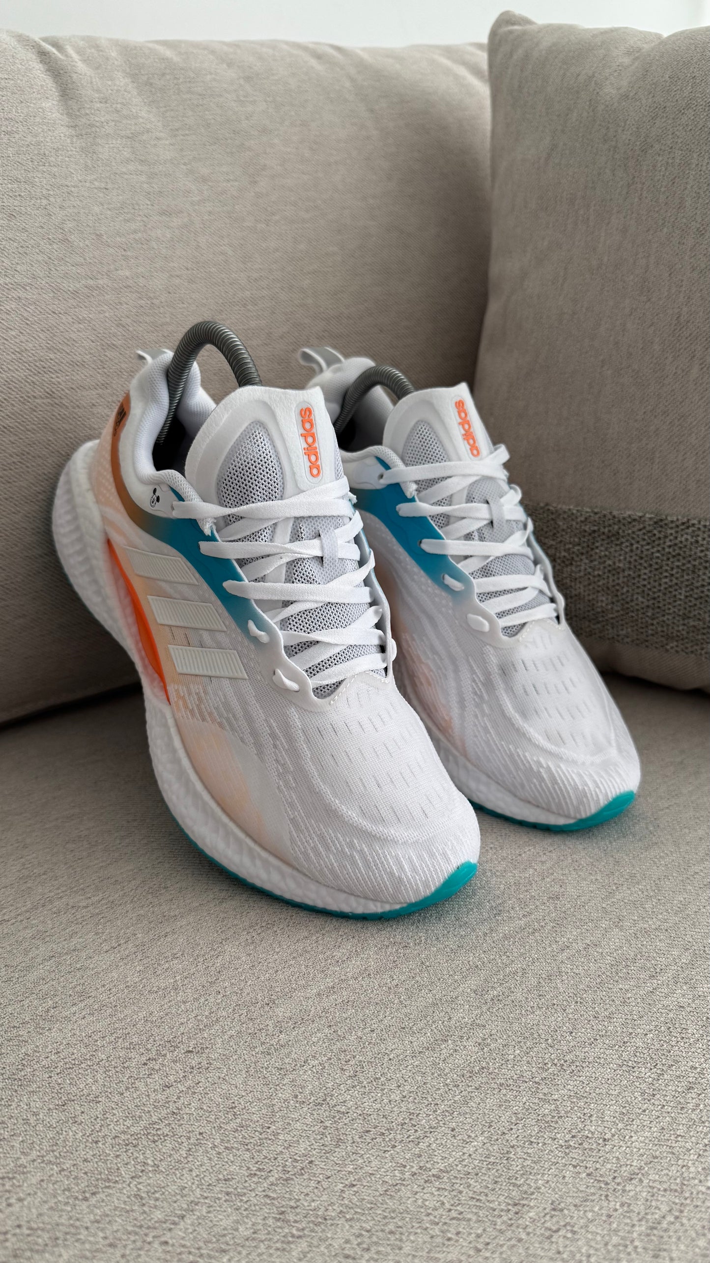 ADIDAS MICKEY BLANCO NARANJA