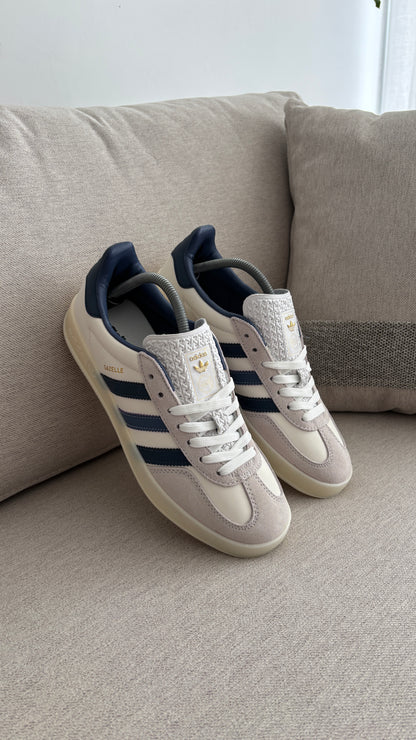 ADIDAS GAZELLE BLANCO AZUL