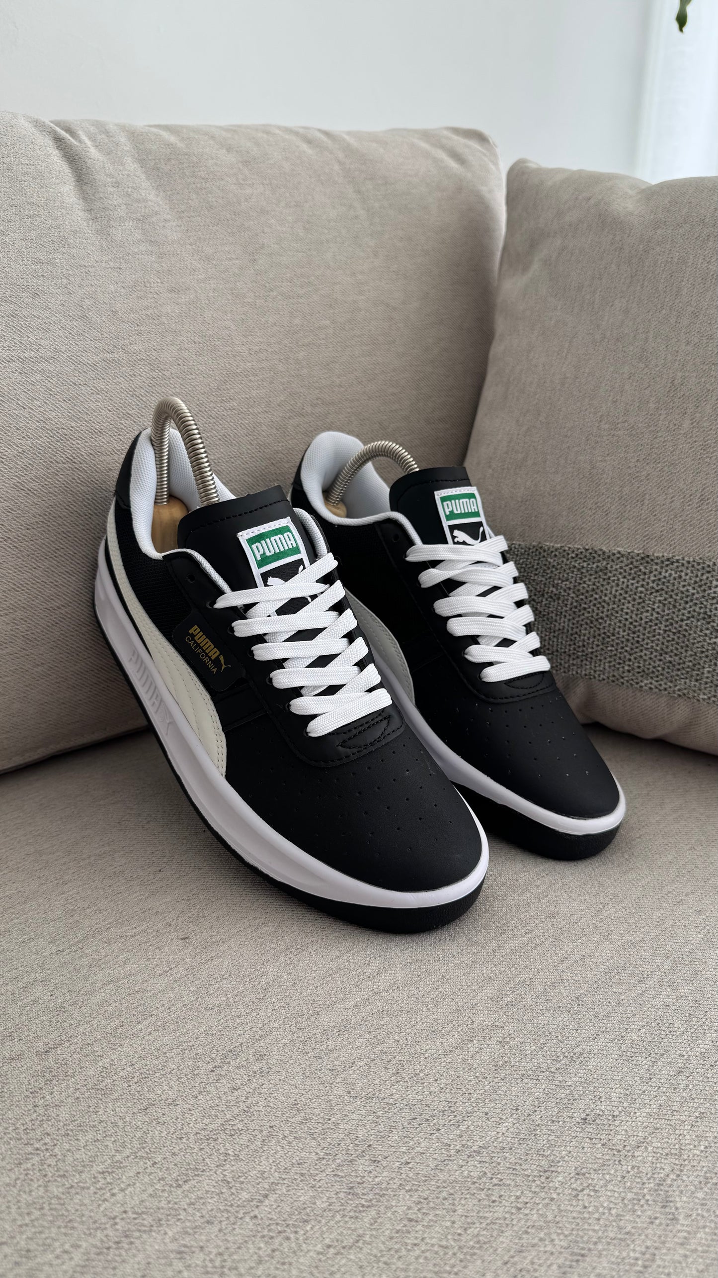 PUMA CALIFORNIA NEGRO BLANCO