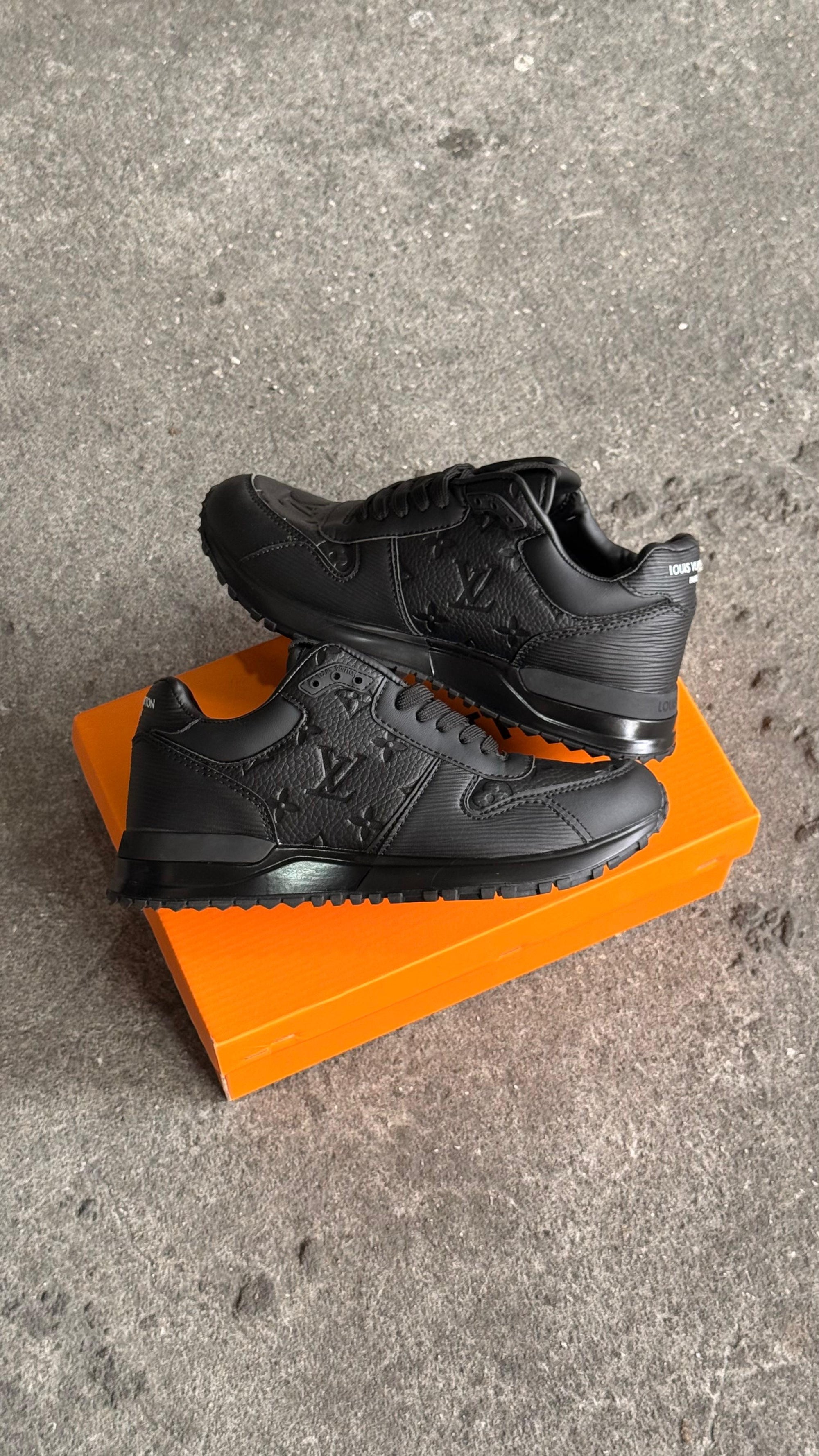 LOUIS VUITTON LUXURY NEGRO