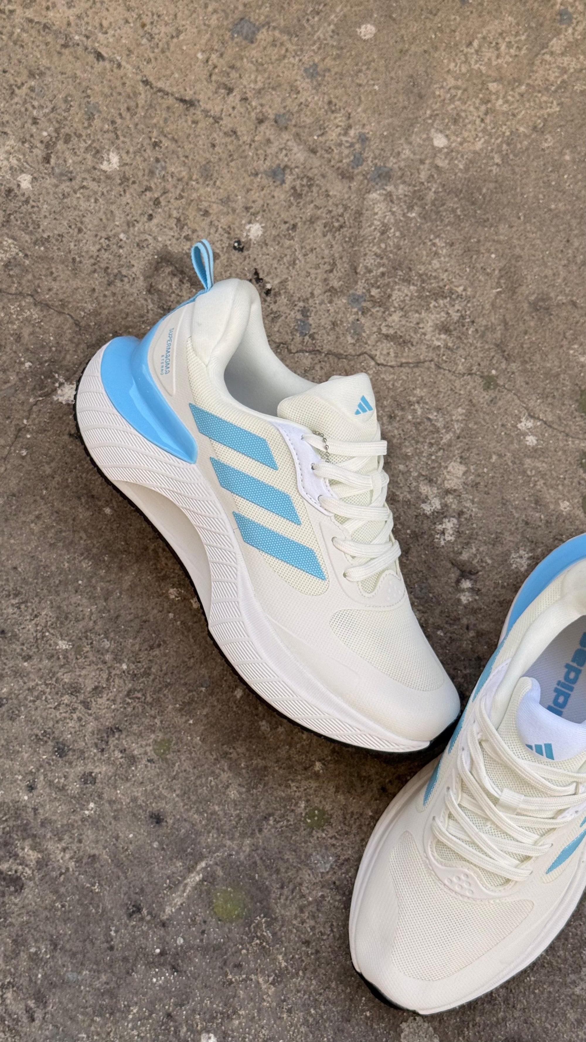 ADIDAS SUPERMAGMA BLANCO AZUL