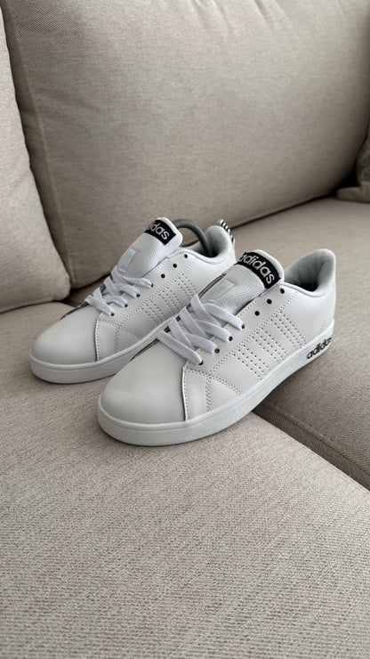 ADIDAS NEO CLASICO BLANCO