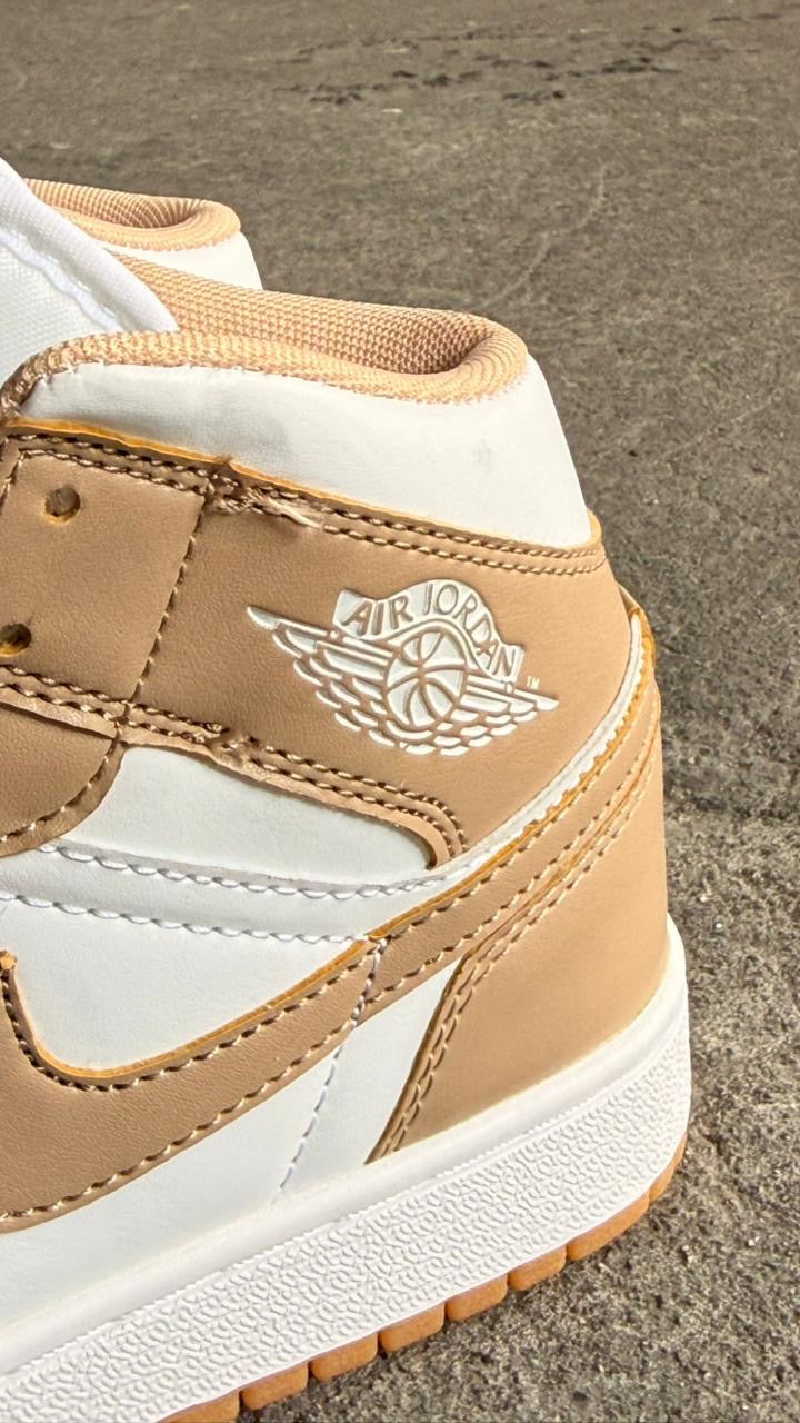 JORDAN RETRO 1 HIGH BLANCO PASTEL