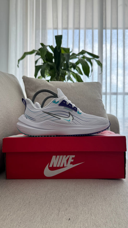 NIKE DOBLE CHULO BLANCO MORADO
