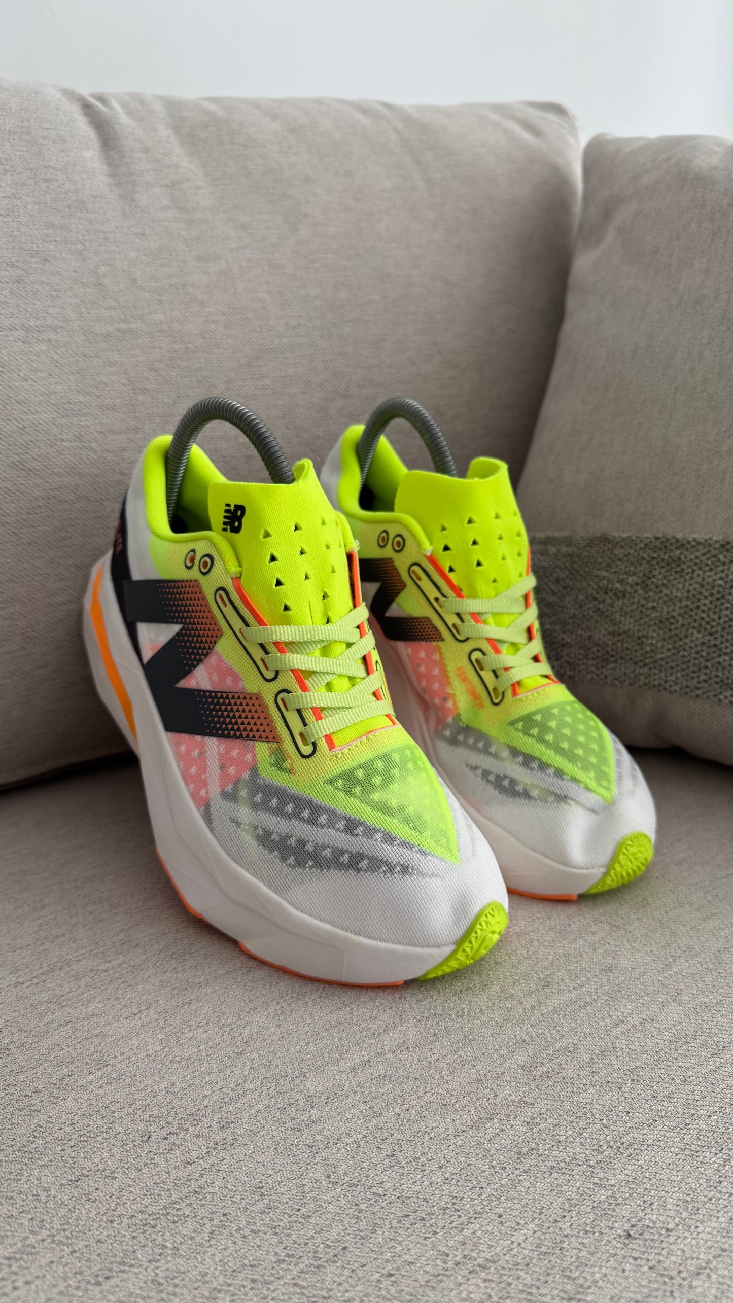 NEW BALANCE ELITE BLANCO VERDE