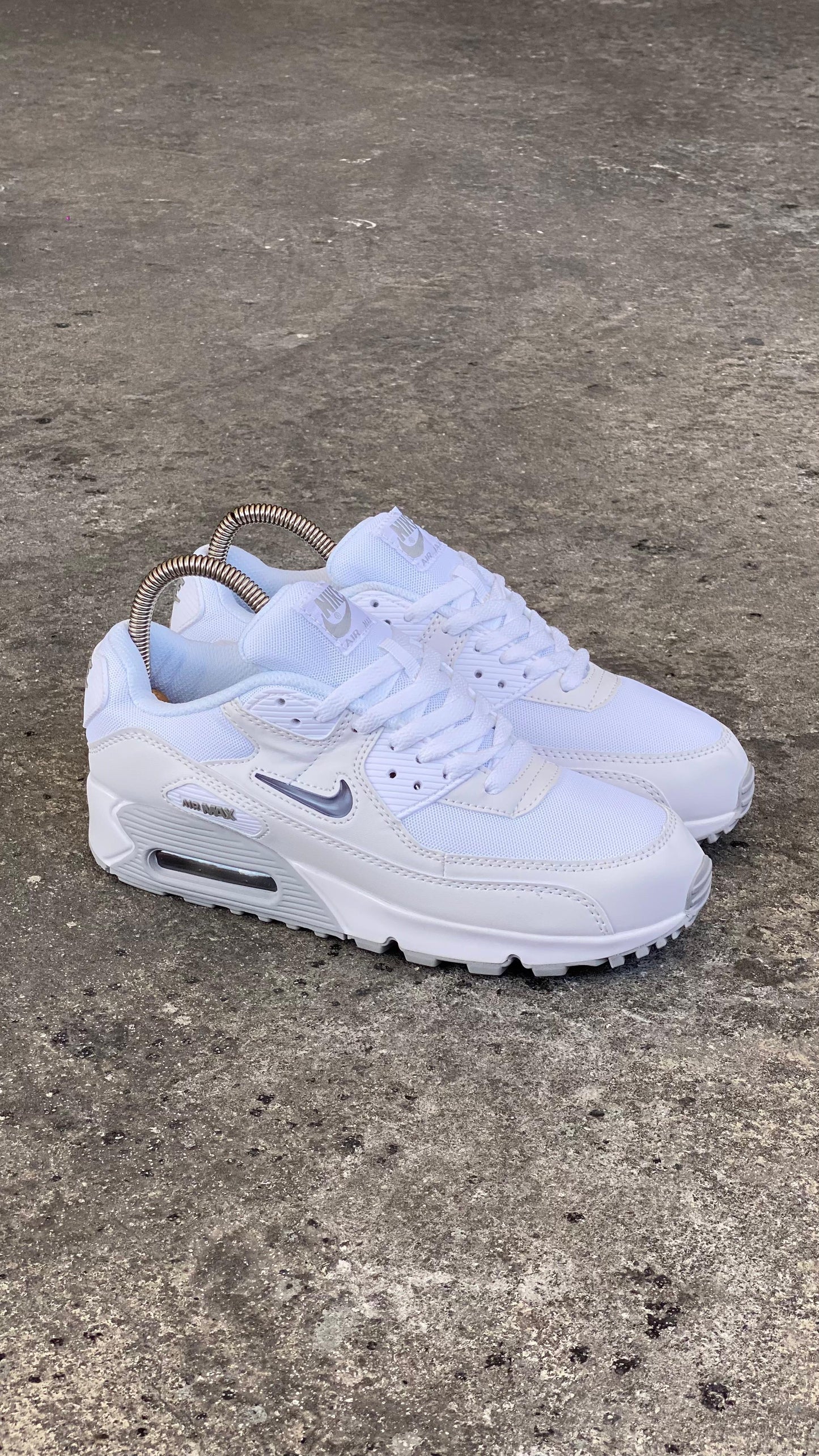 NIKE AIR MAX 90 BLANCO GRIS