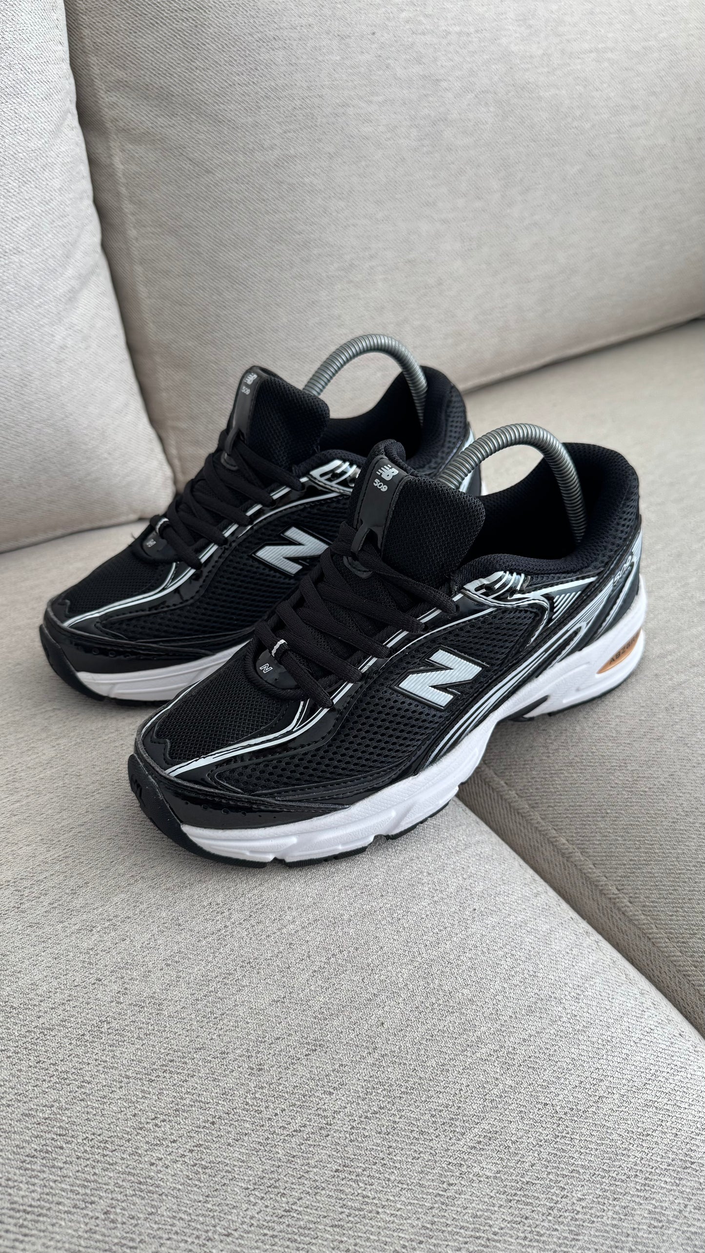 NEW BALANCE 509 NEGRO