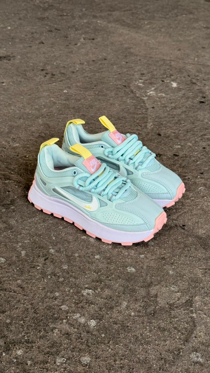 NIKE BALLELY VERDE MENTA PROMO