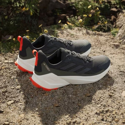 ADIDAS TERREX 2025 GRIS BLANCO