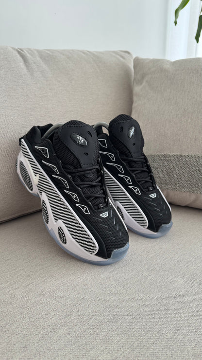 NIKE NOCTA NEGRO BLANCO