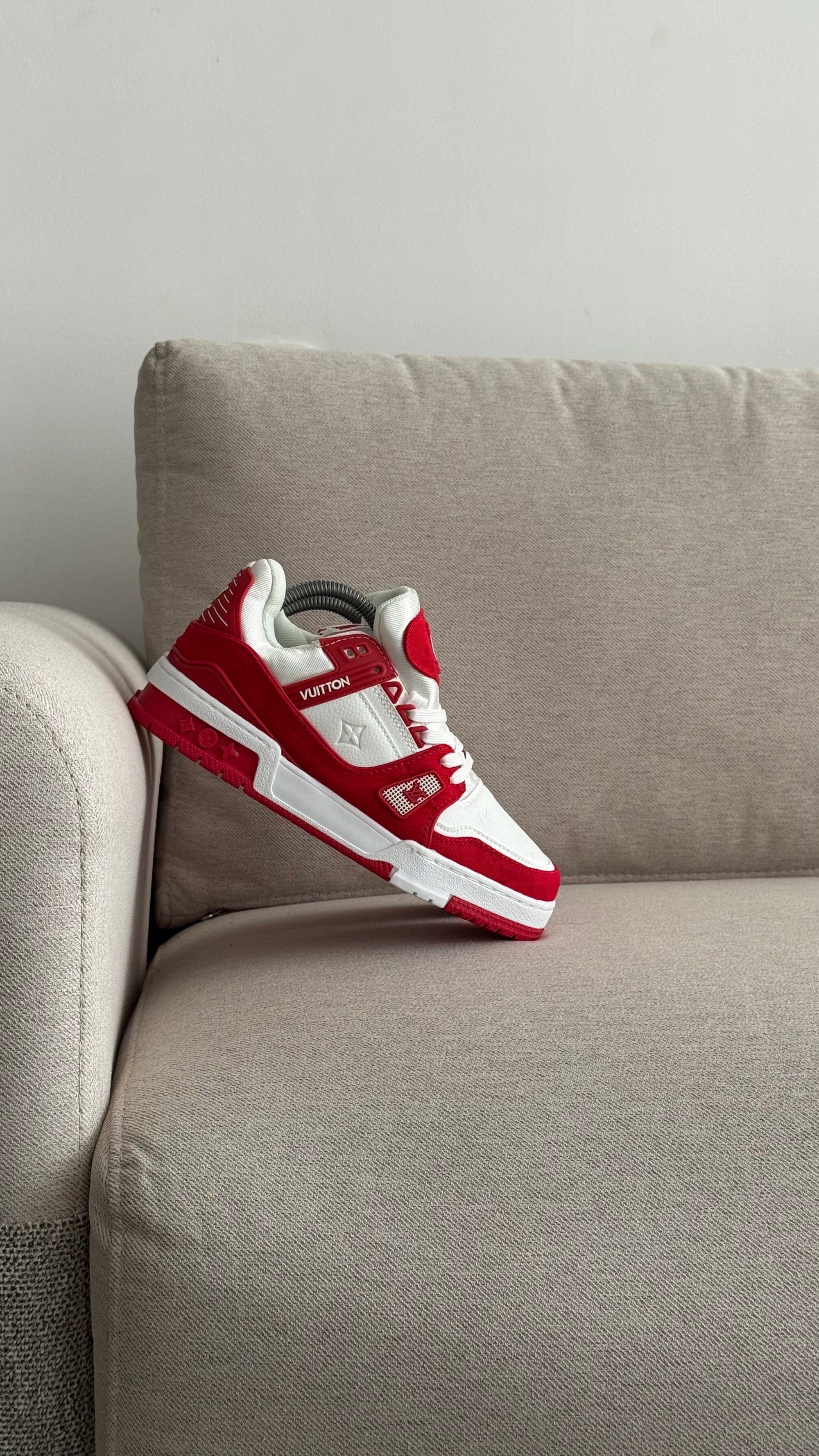 LOUIS VUITTON ROJO