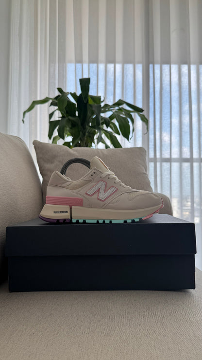 NEW BALANCE 1300 BLANCO ROSADO