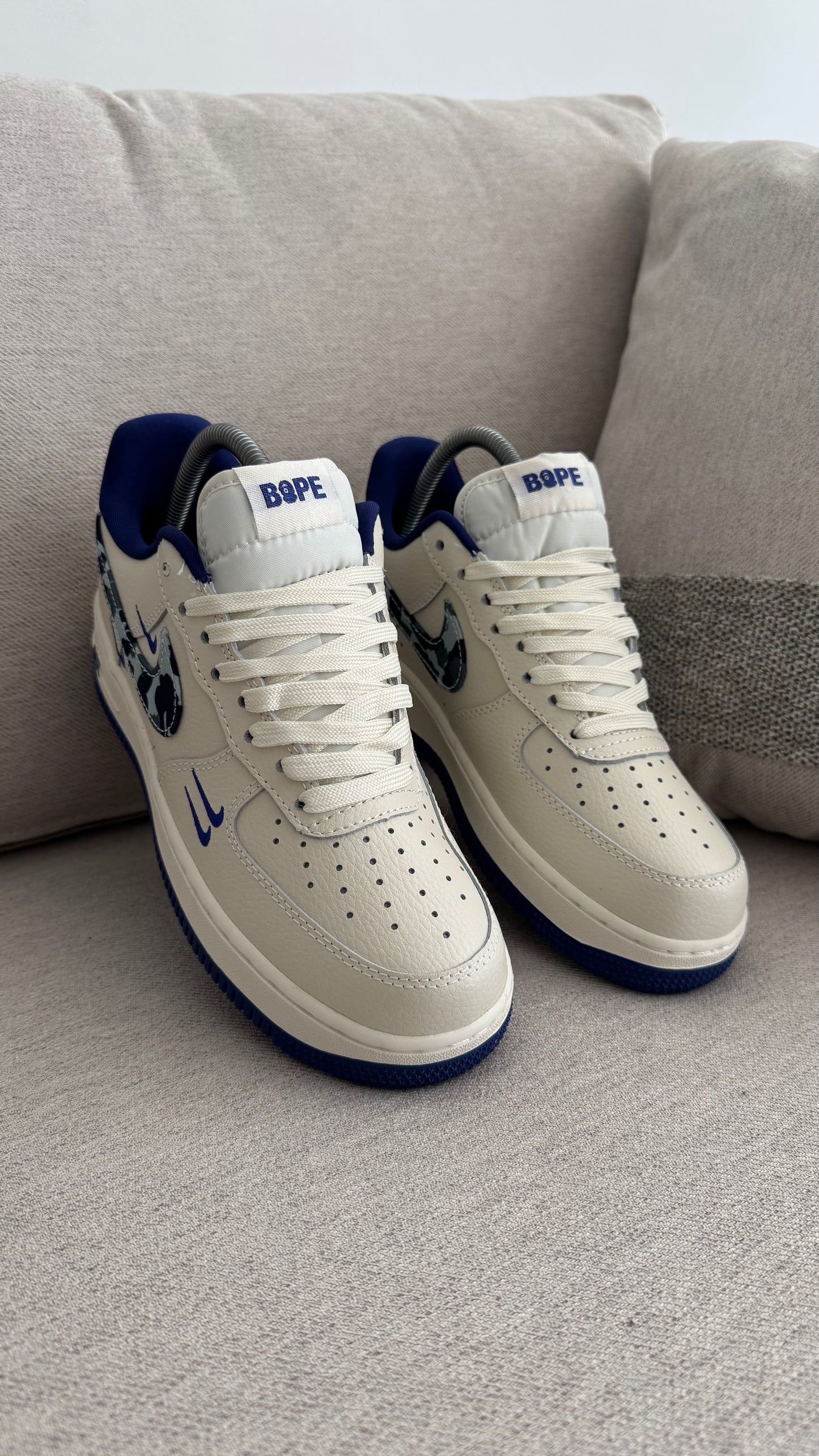 NIKE AF1 BAPE BLANCO AZUL