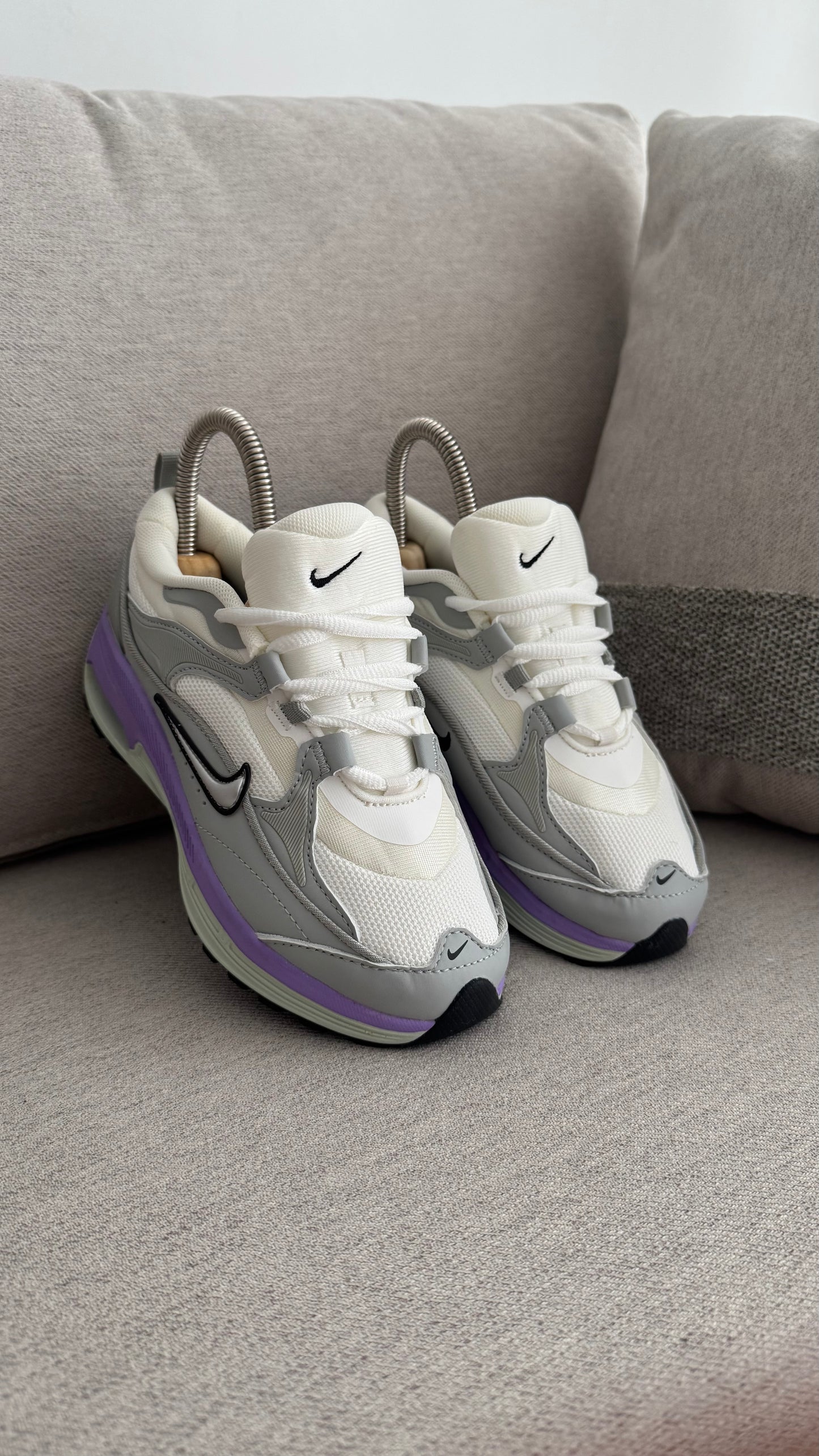 NIKE BLISS BLANCO MORADO