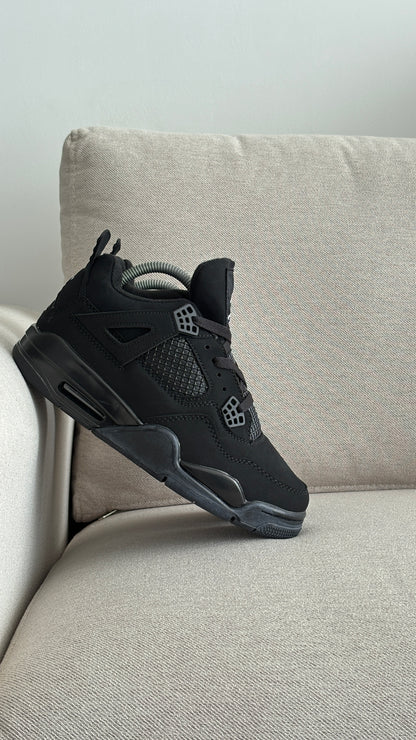 JORDAN R4 NEGRA