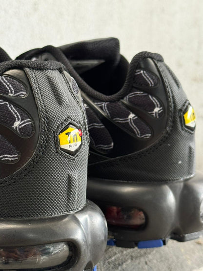 NIKE TN AJEDREZ NEGRO