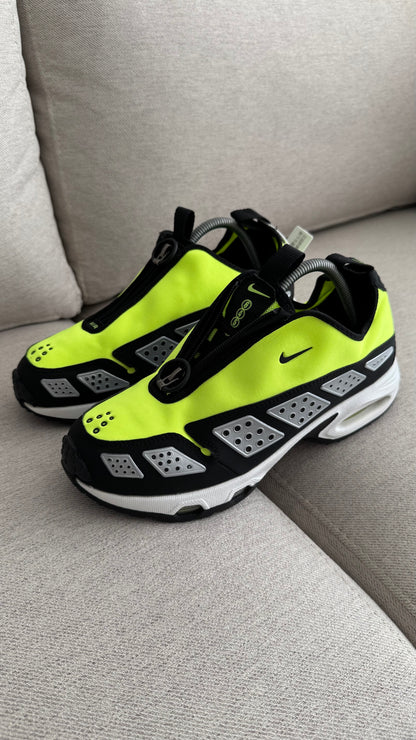 NIKE SUNDER VERDE NEGRO