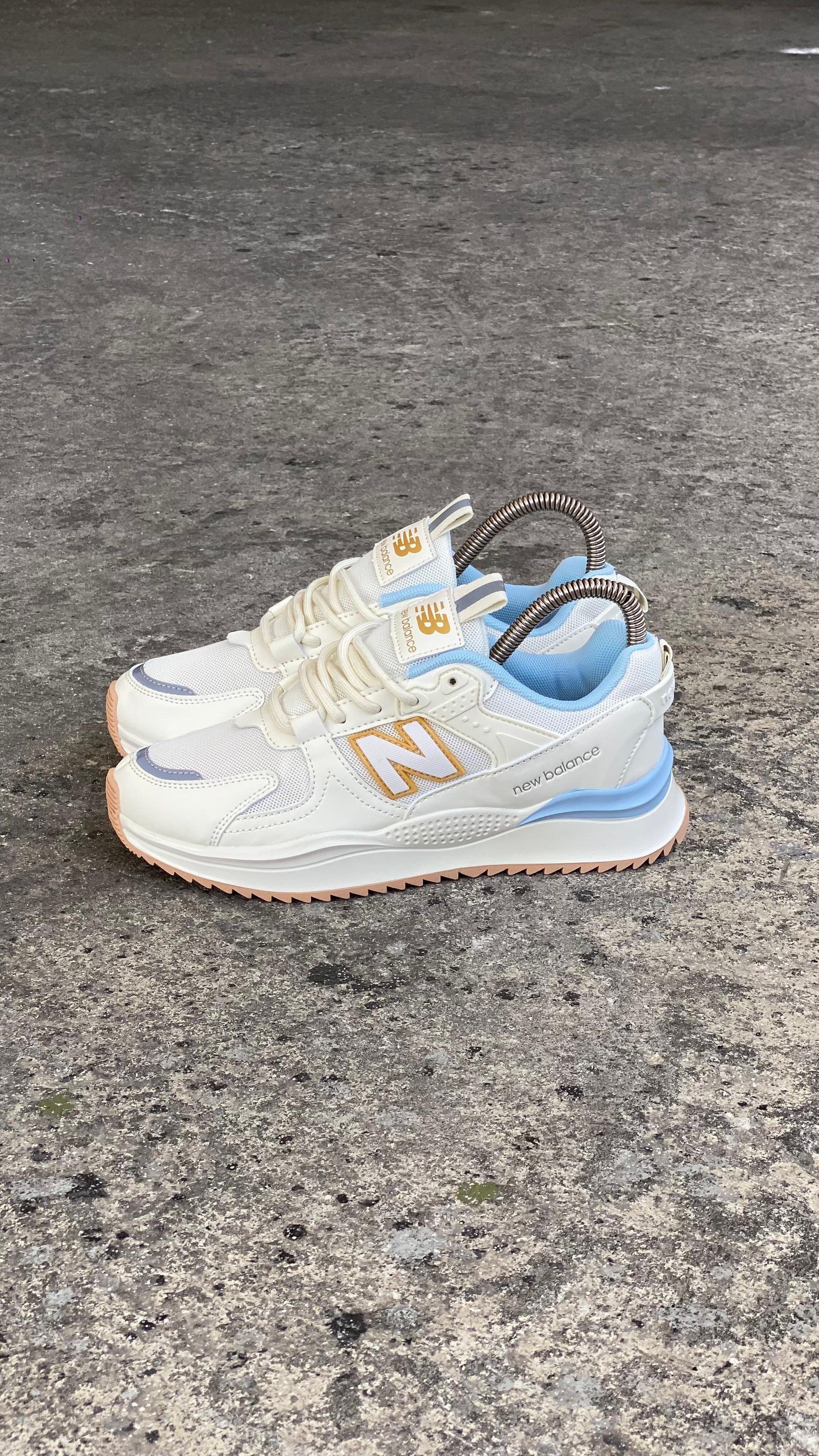 NEW BALANCE 999 BLANCO AMARILLO