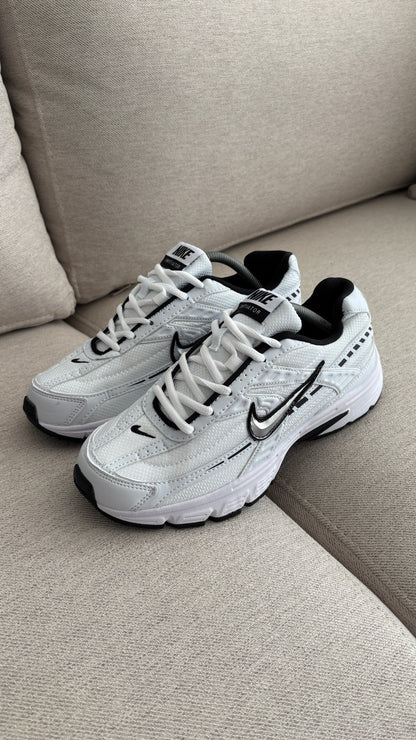 NIKE INITIATOR BLANCO NEGRO