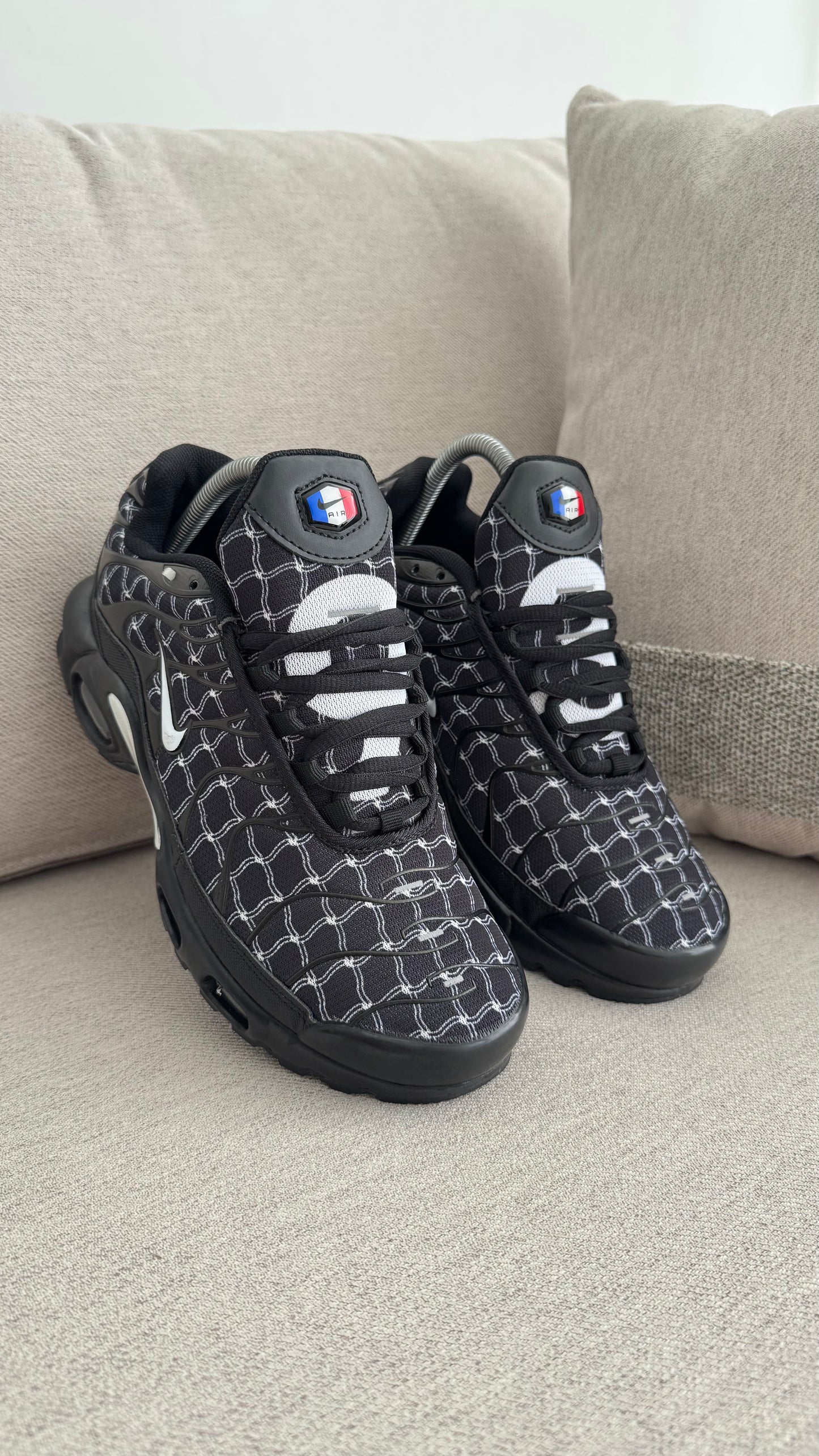 NIKE TN AJEDREZ NEGRO