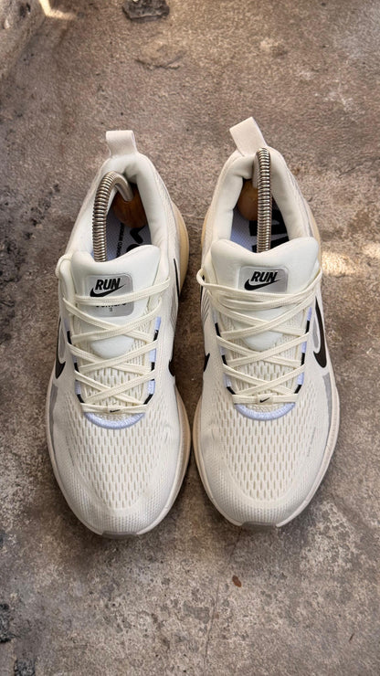 NIKE ZOOM X BLANCO BEIGE