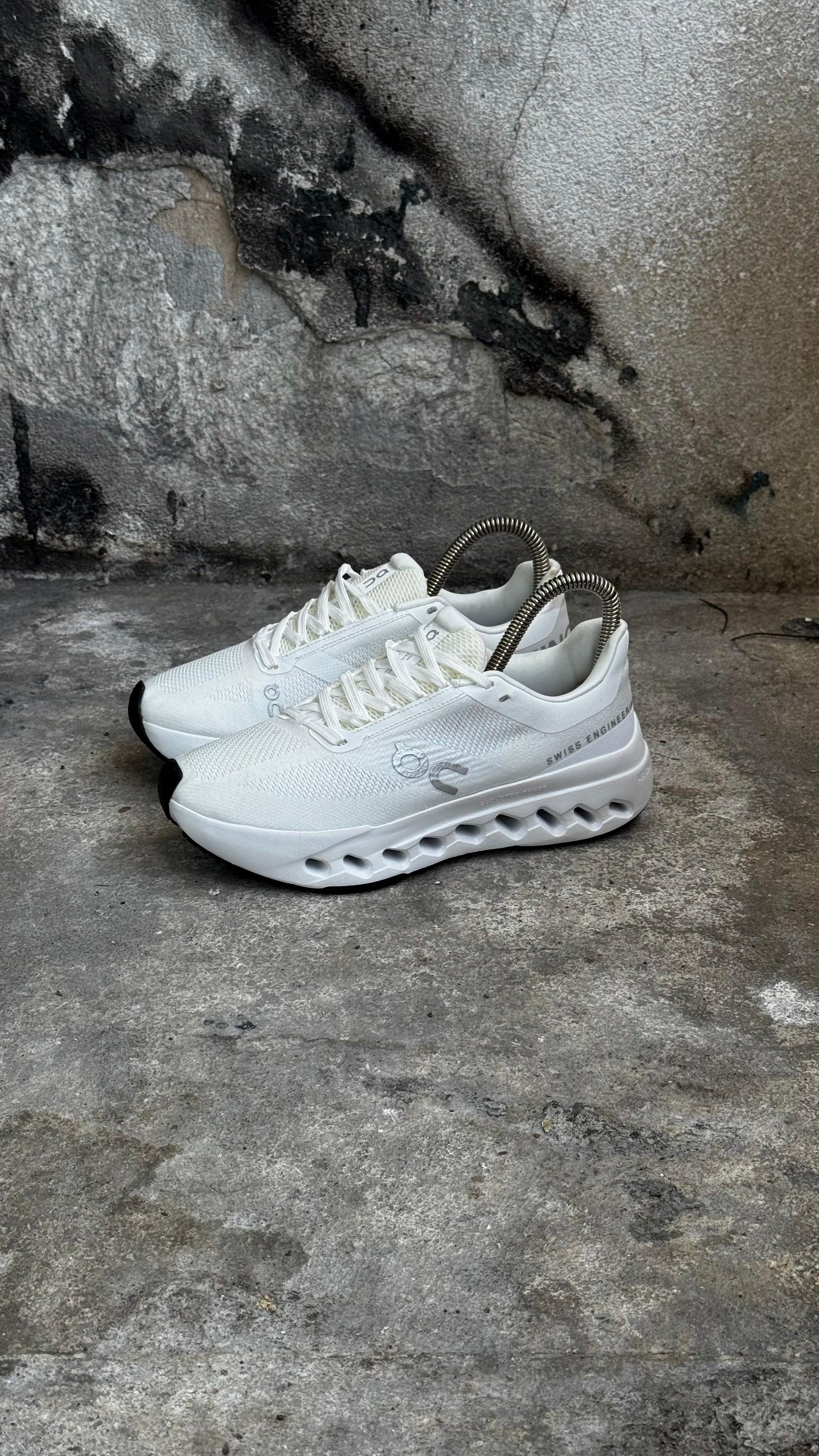 ON CLOUD BLANCO GRIS