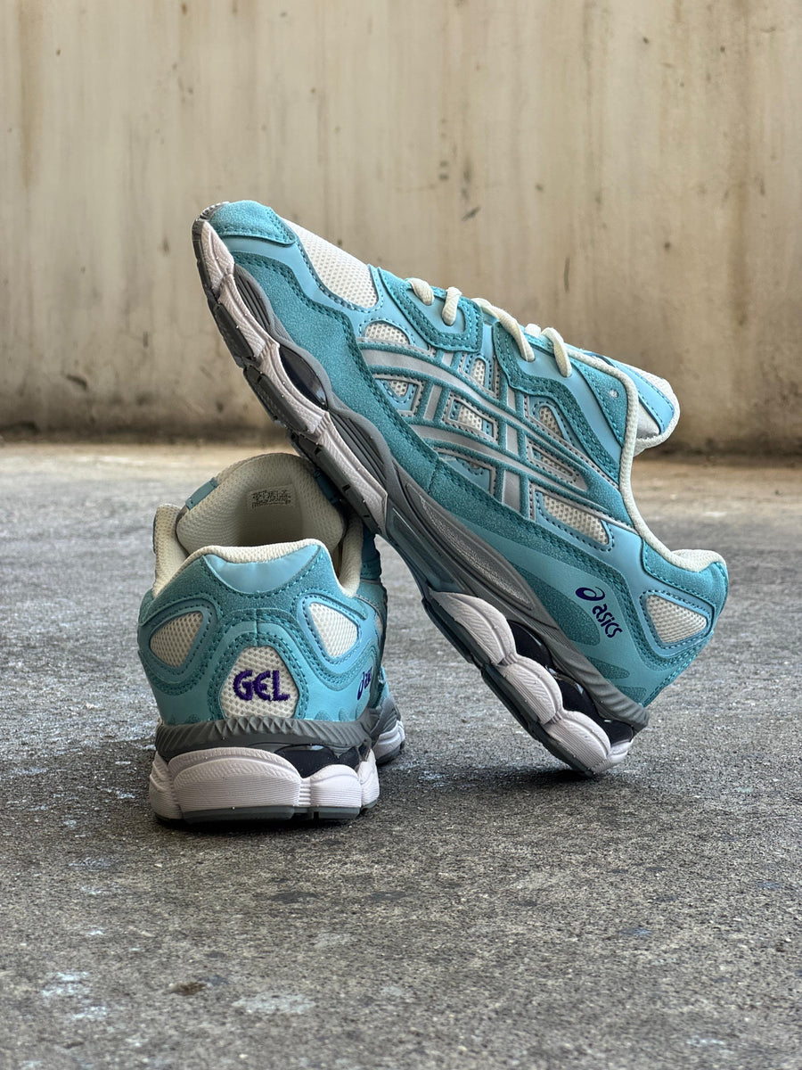 ASICS AZUL CIELO