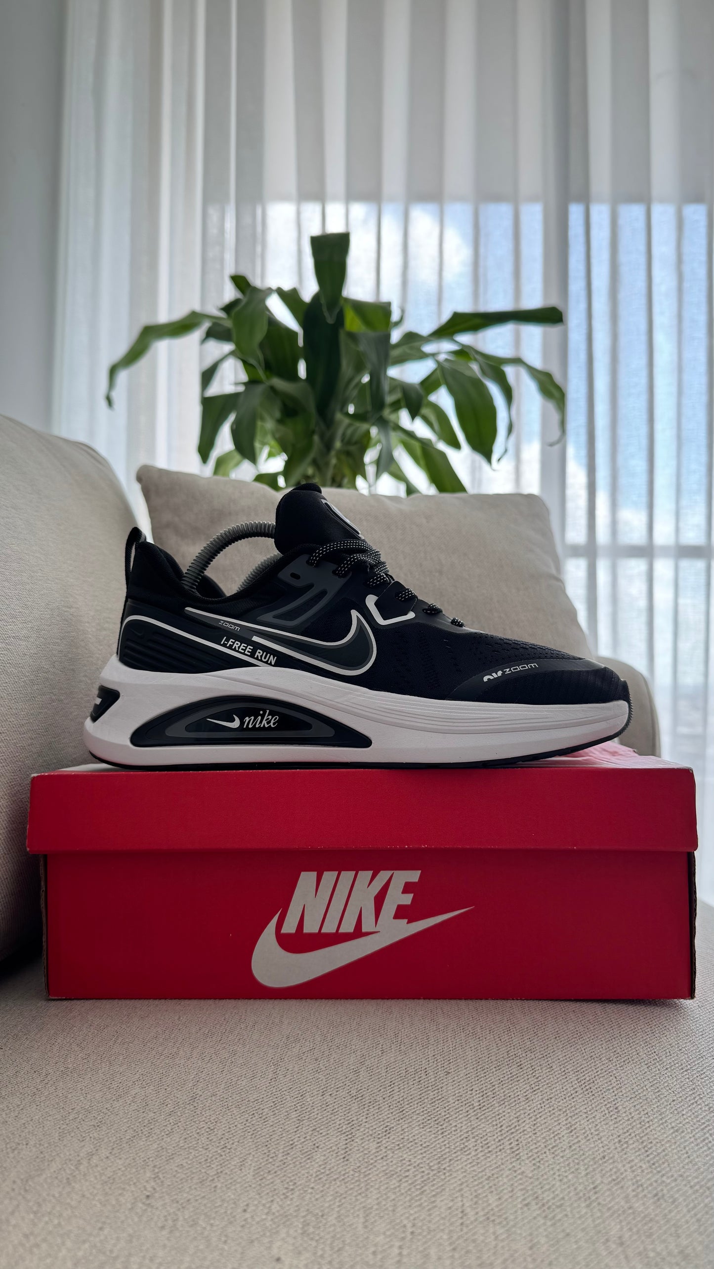 NIKE MAX RUN NEGRO BLANCO