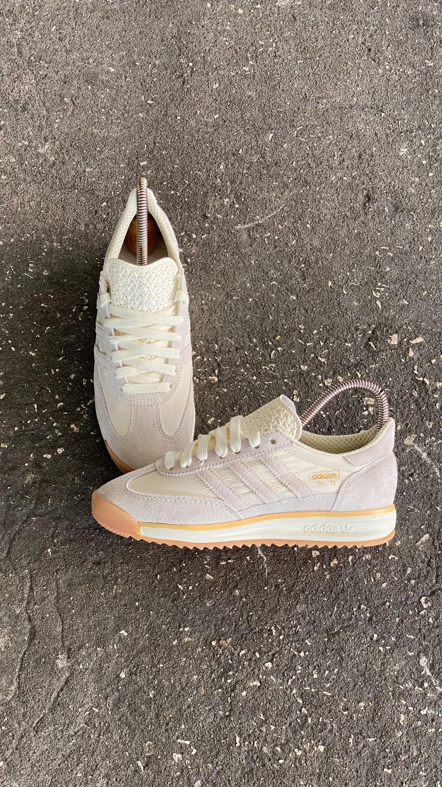 ADIDAS SL BLANCO CAFE