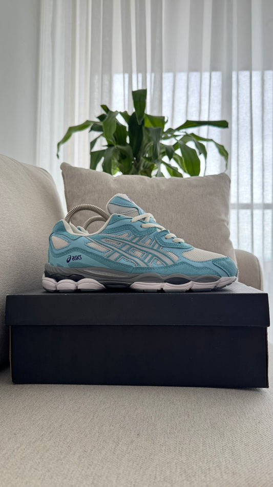 ASICS AZUL CIELO