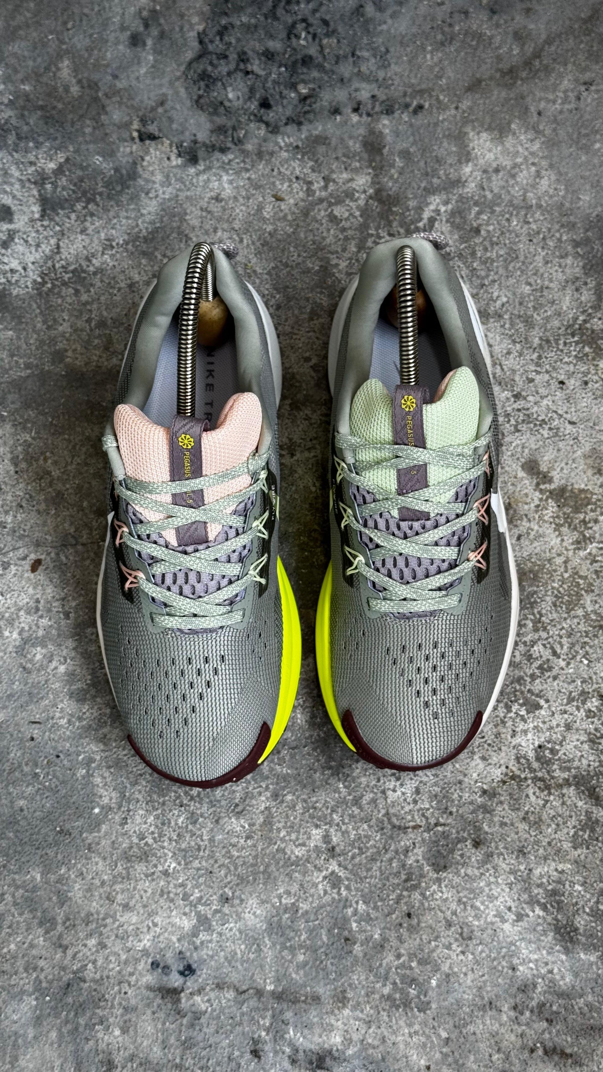 NIKE  TRAIL VERDE
