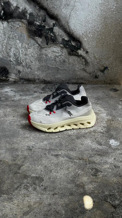 ON CLOUDTEC BEIGE GRIS NIÑOS