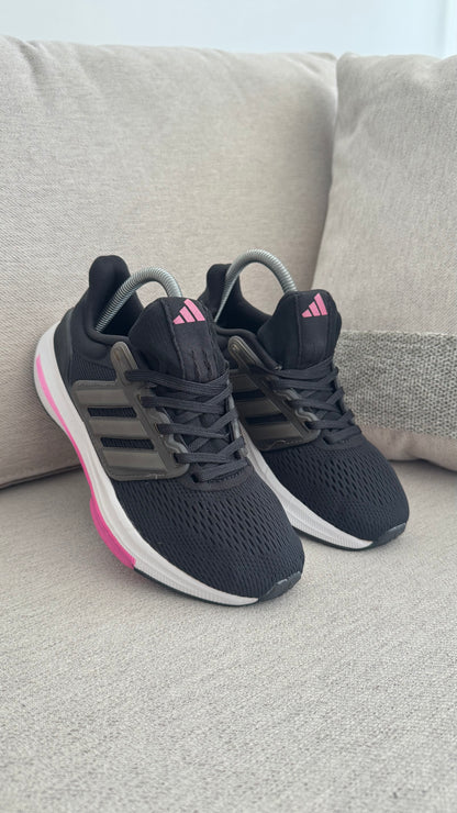 ADIDAS EQ NEGRO FUCSIA