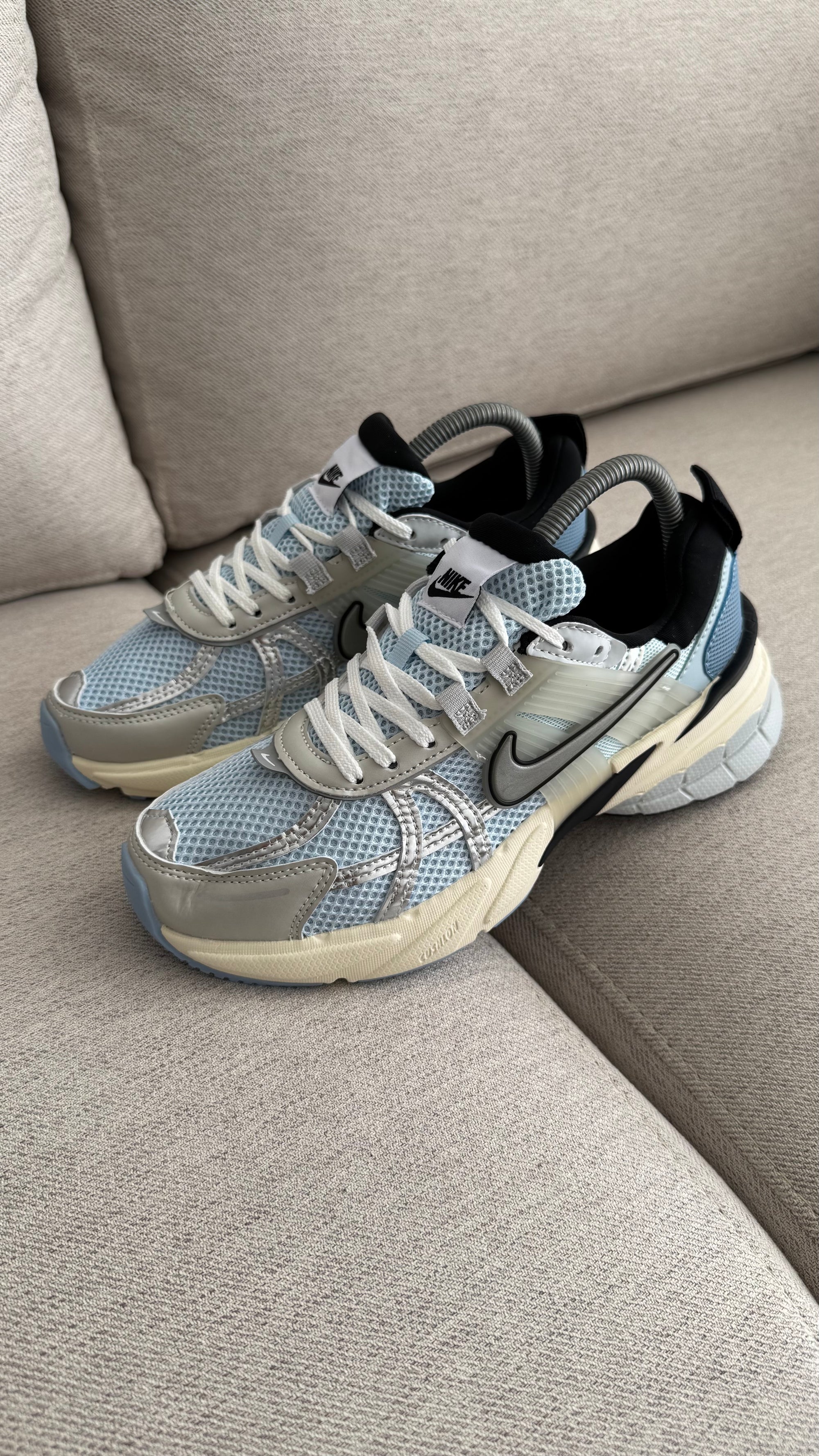 NIKE V2K CELESTE