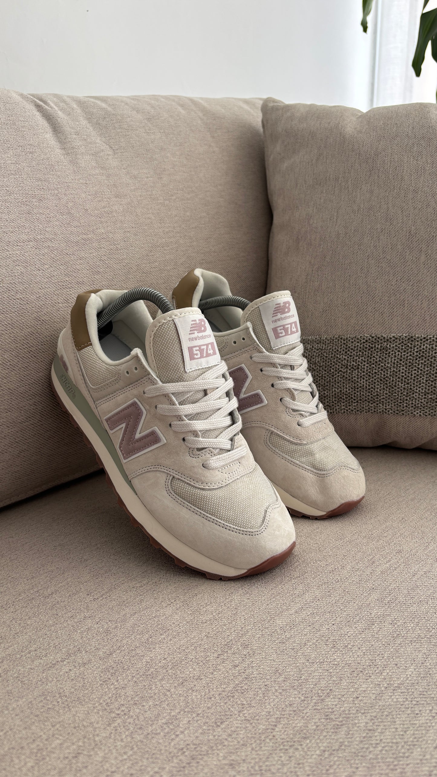 NEW BALANCE 574 GRIS ROSA