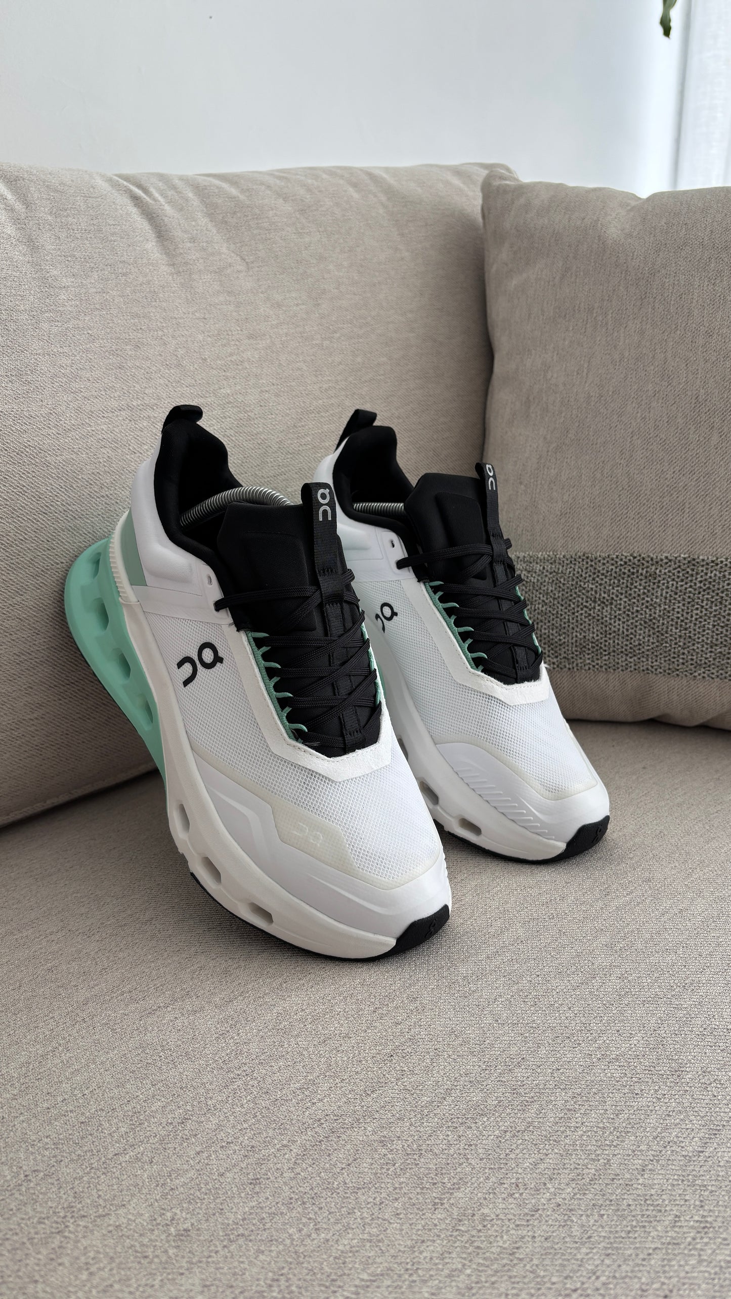 ON CLOUD BLANCO VERDE MENTA