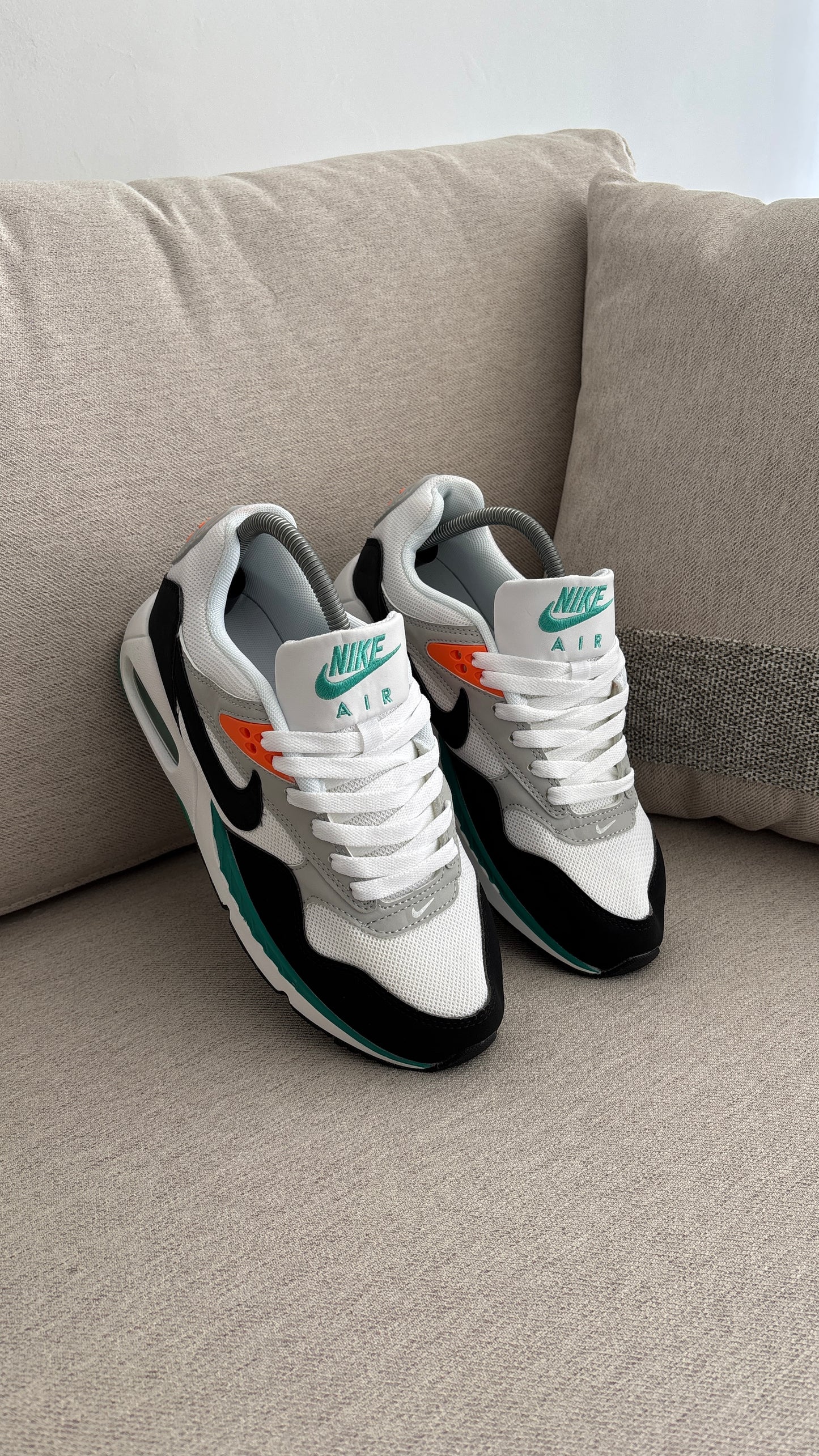 NIKE CORRALATE VERDE