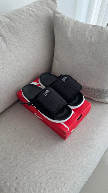 NIKE CHANCLA ASUNA NEGRO BLANCO