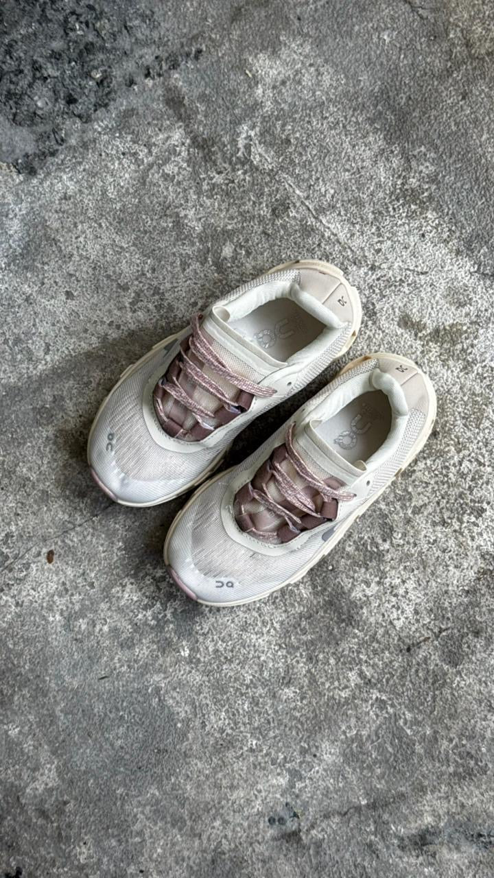 ON CLOUTEC BEIGE ROSA NIÑOS