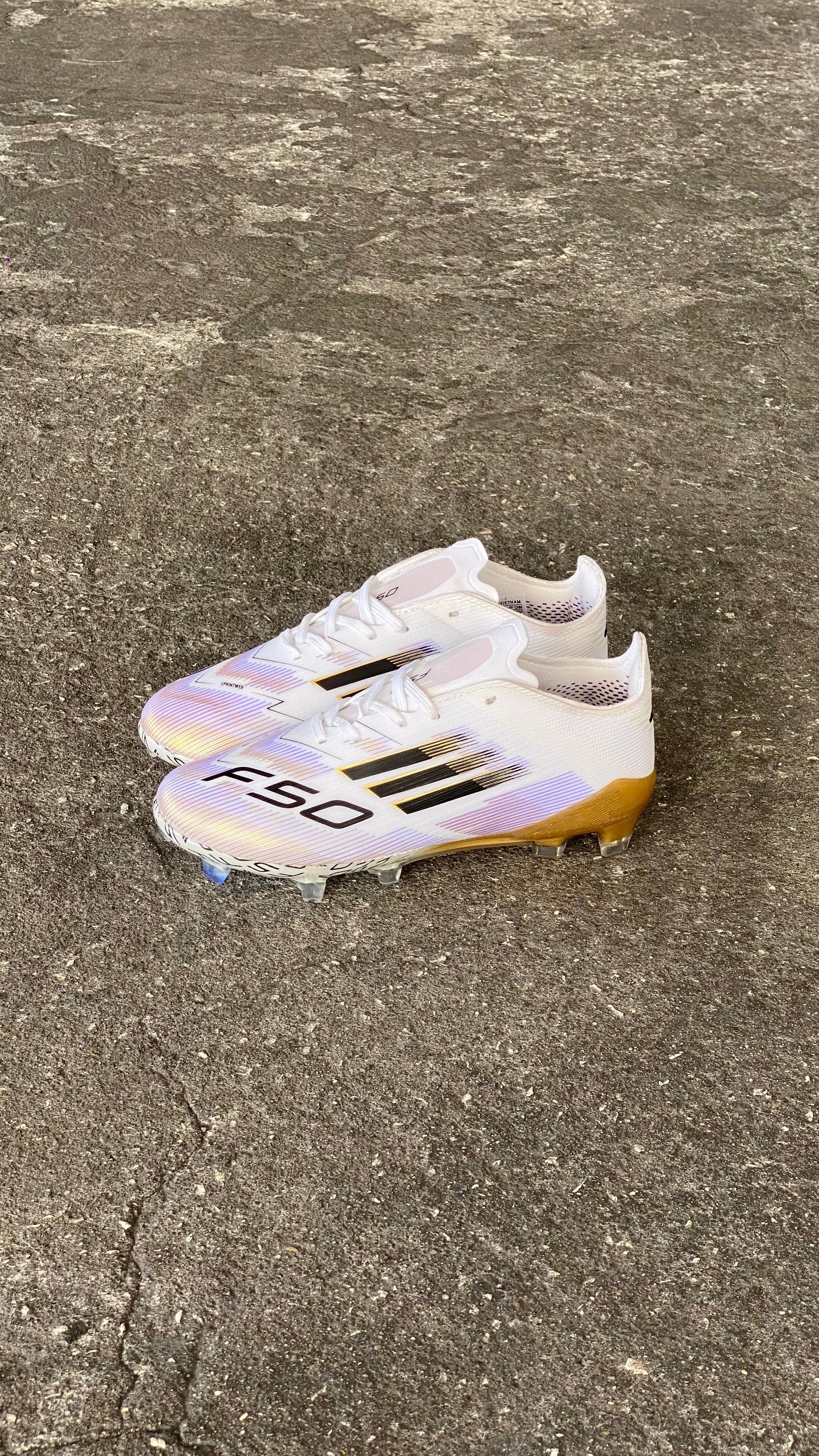 ADIDAS GUAYO F50 NIÑO DORADO